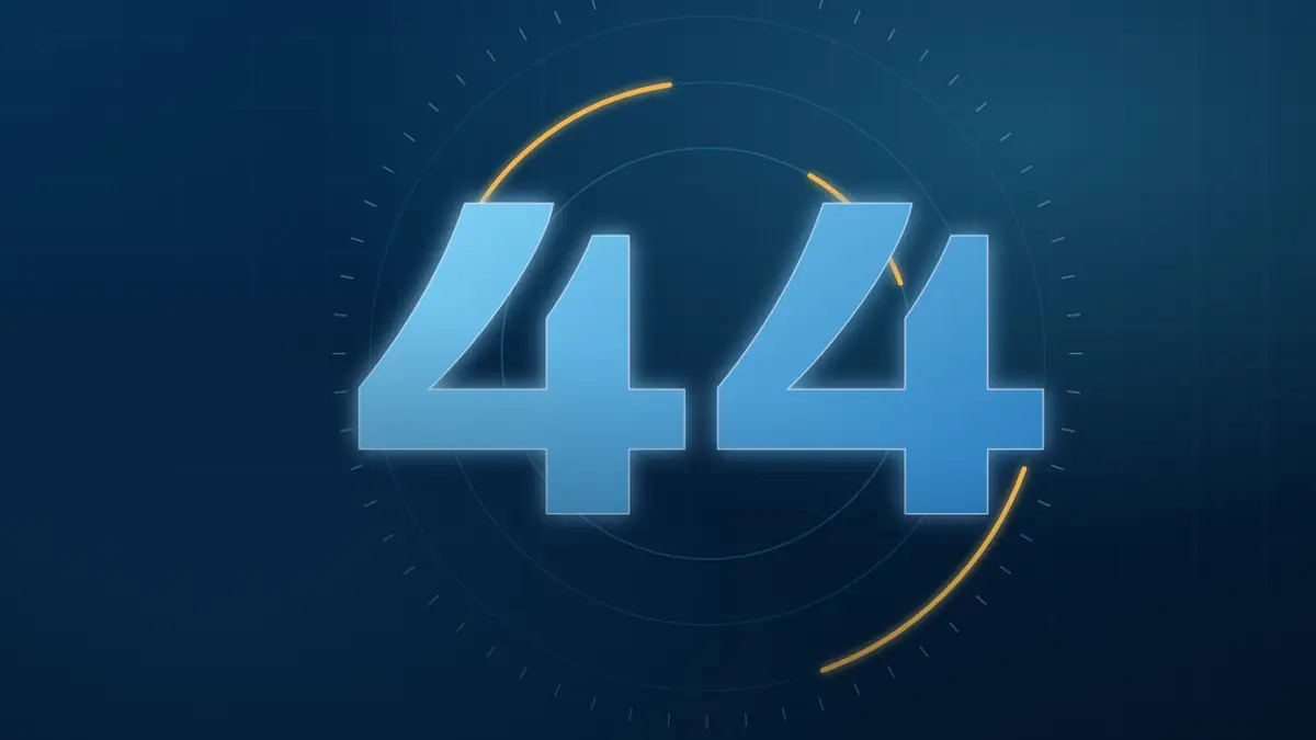 Arte comemorativa dos 44 anos da ANFAC, com o número 44 em destaque sobre fundo azul