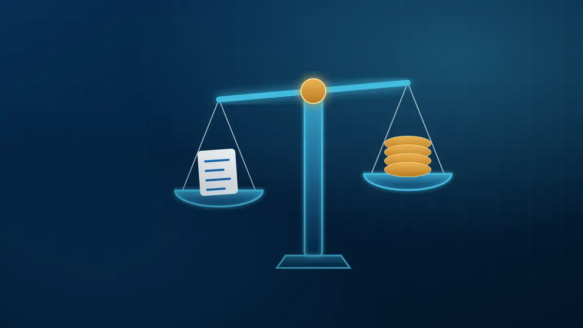 Balança da justiça equilibrando um contrato e uma moeda, representando a decisão sobre o contrato de fomento comercial
